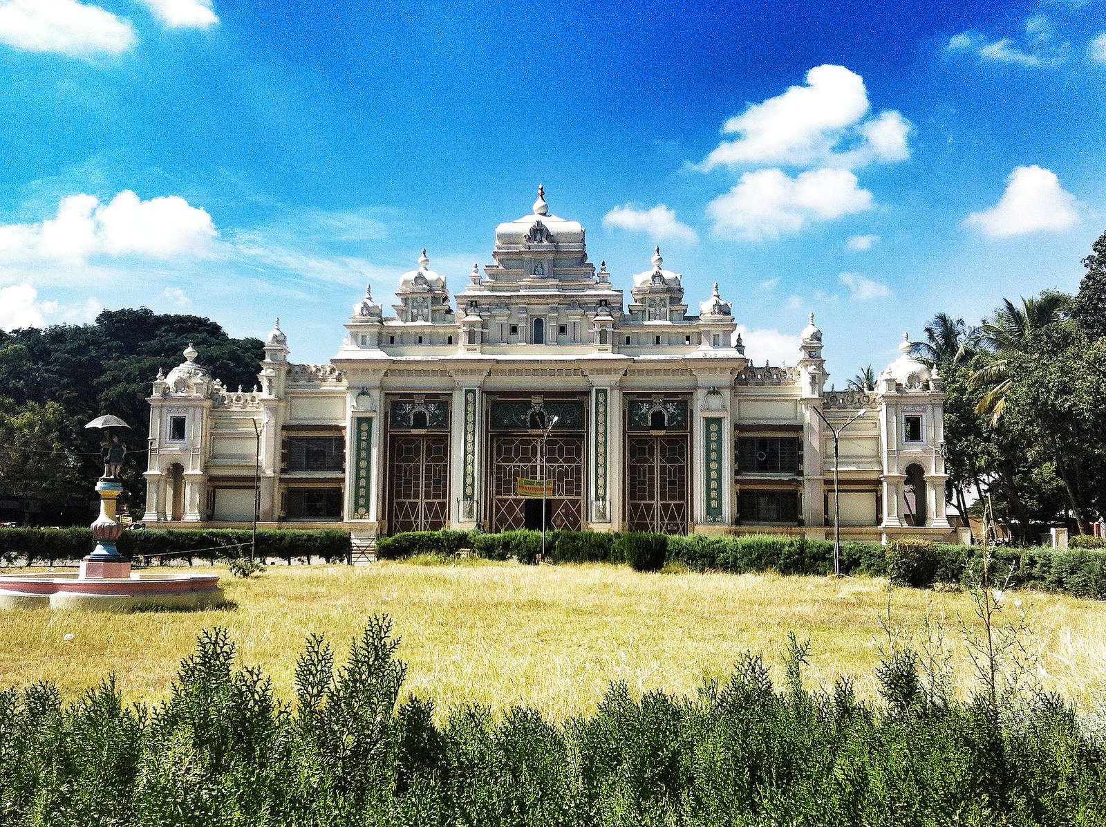 Jaganmohan Palace