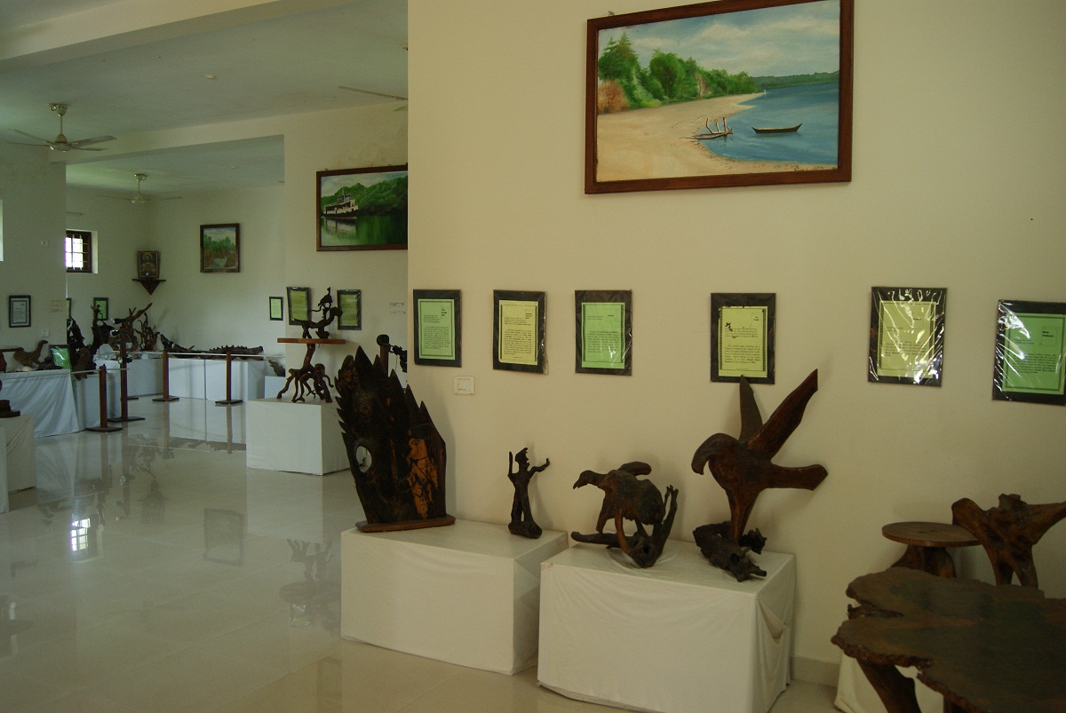 Bay Island Driftwood Museum, Kumarakom